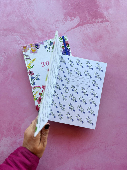 Agenda 2026 Amor - Perfeito (com oferta caderno Índigo) - Alma em Papel